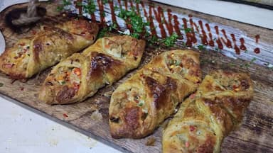 Tasty Fatayer cooked by COOX chefs cooks during occasions parties events at home