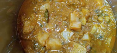 Tasty Aloo Rasedar cooked by COOX chefs cooks during occasions parties events at home