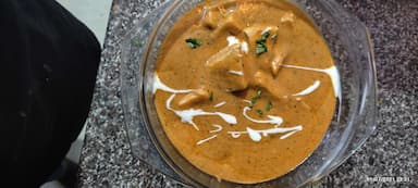 Tasty Shahi Paneer cooked by COOX chefs cooks during occasions parties events at home