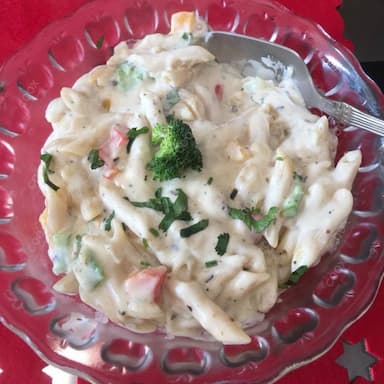 Delicious Veg Pasta in White Sauce prepared by COOX