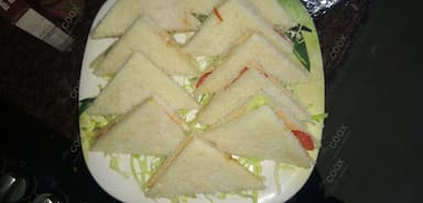 Delicious Sandwich prepared by COOX