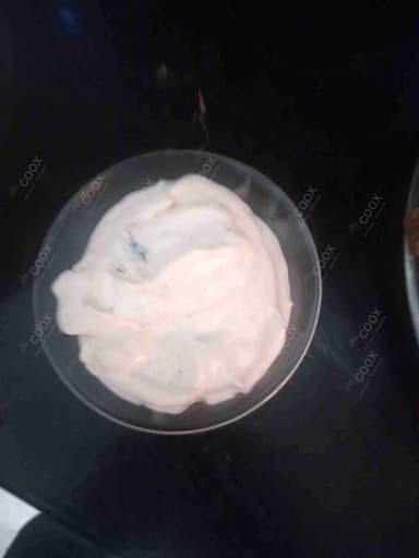 Delicious Yogurt Parsley Dip prepared by COOX