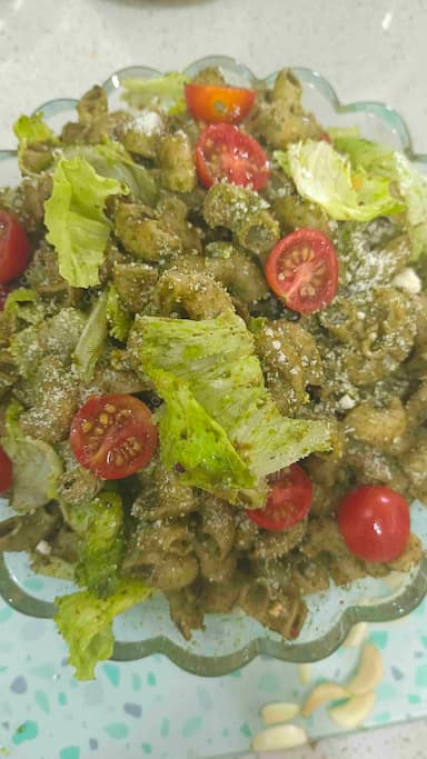 Delicious Lettuce Pesto Salad prepared by COOX