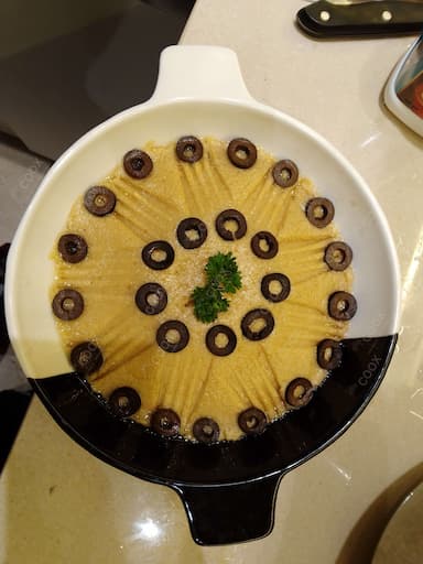 Delicious Hummus Dip prepared by COOX