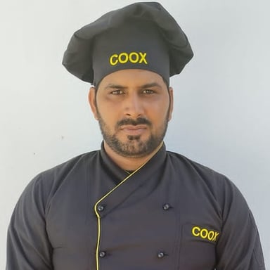 COOX best rated cooks chefs with highest ratings, reviews, feedback. Hire expert trending cooks for small house parties, private parties