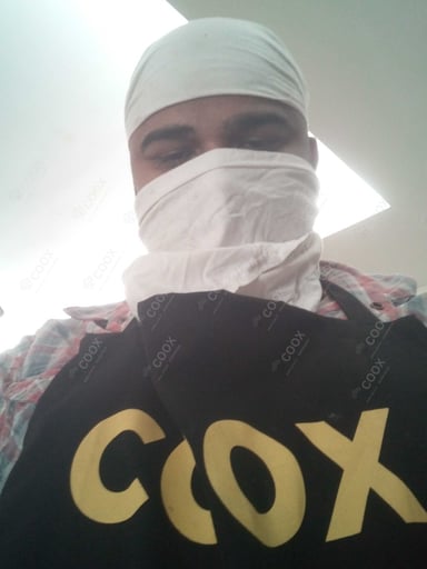 Chef from COOX at bookings. Professional cooks chefs at home