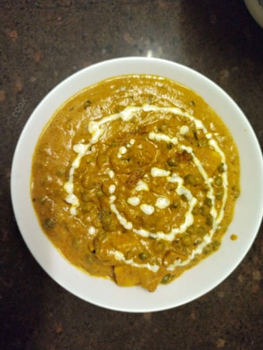 Delicious Matar Paneer prepared by COOX
