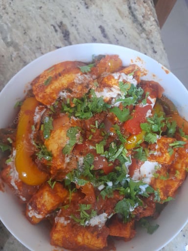 Delicious Kadhai Paneer prepared by COOX