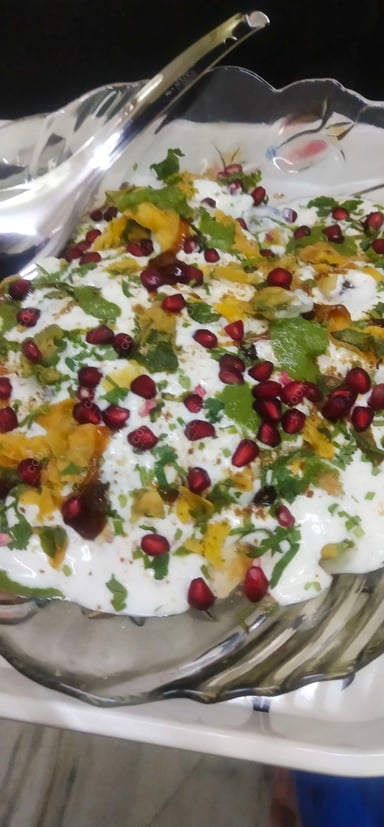 Delicious Palak Papdi Chaat prepared by COOX