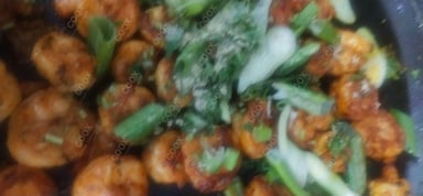 Delicious Butter Garlic Prawns prepared by COOX