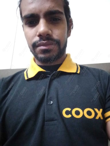 Chef from COOX at bookings. Professional cooks chefs at home