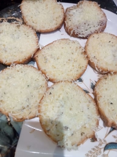 Delicious Garlic Bread with Cheese prepared by COOX