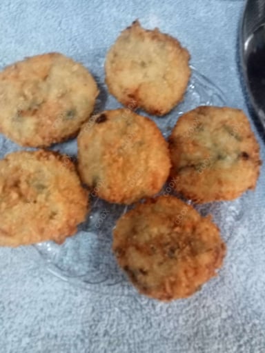 Delicious Veg Cutlets prepared by COOX