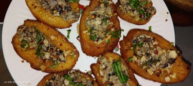 Delicious Tomato Mushroom Bruschetta prepared by COOX