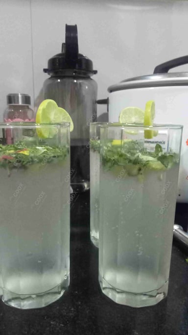 Delicious Virgin Mojito prepared by COOX