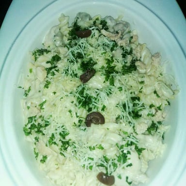 Delicious Chicken Pasta in White Sauce prepared by COOX