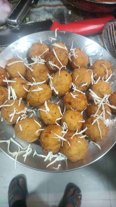 Delicious Fried Cheese Balls prepared by COOX