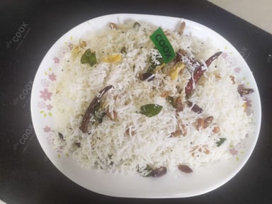 Tasty Coconut Rice cooked by COOX chefs cooks during occasions parties events at home