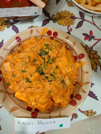 Delicious Kadhai Paneer prepared by COOX