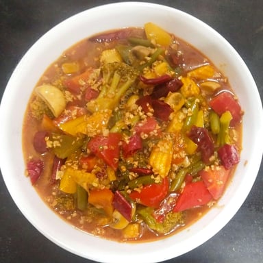 Delicious Mix Veg in Hot Garlic Sauce prepared by COOX