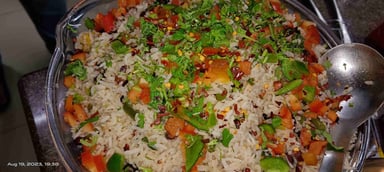 Delicious Veg Fried Rice prepared by COOX