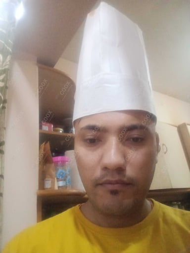 Chef from COOX at bookings. Professional cooks chefs at home