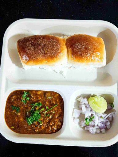 Tasty Pav Bhaji cooked by COOX chefs cooks during occasions parties events at home