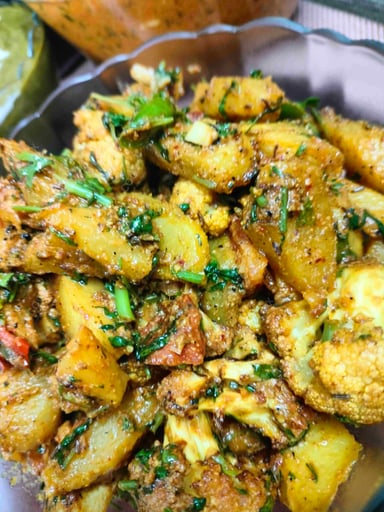 Delicious Aloo Gobhi prepared by COOX