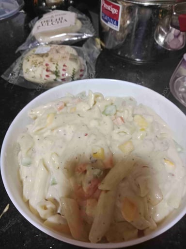 Delicious Pasta in White Sauce prepared by COOX