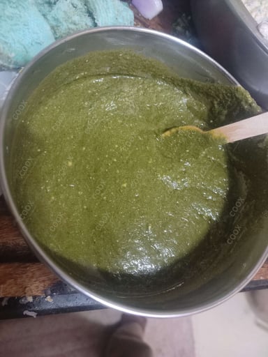 Delicious Green Chutney prepared by COOX