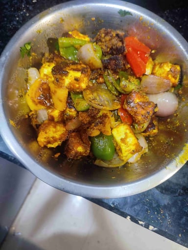 Delicious Paneer Tikka prepared by COOX