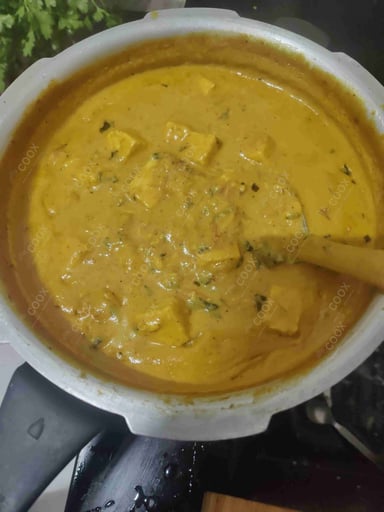 Delicious Paneer Lababdar prepared by COOX