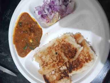 Tasty Pav Bhaji cooked by COOX chefs cooks during occasions parties events at home