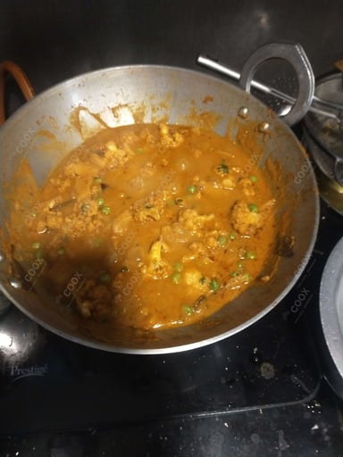 Delicious Aloo Gobhi prepared by COOX