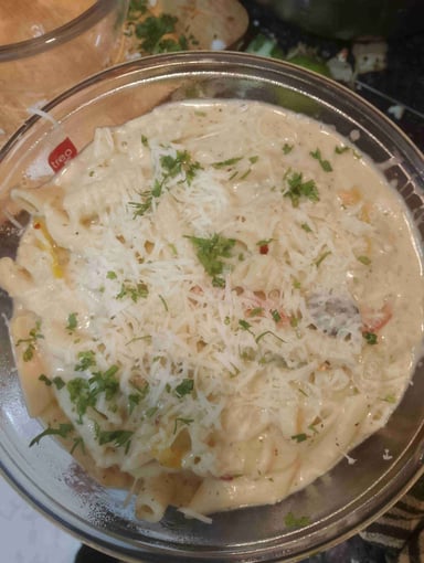 Delicious Pasta in White Sauce prepared by COOX