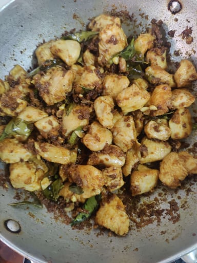 Tasty Chicken Fry cooked by COOX chefs cooks during occasions parties events at home