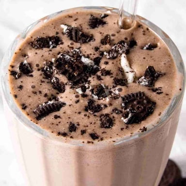 Delicious Oreo Cookie Milkshake prepared by COOX