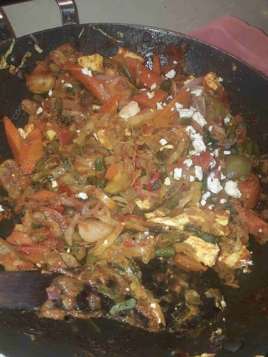 Delicious Veg Jalfrezi prepared by COOX