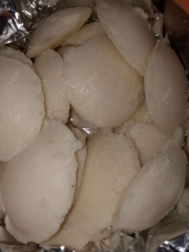 Tasty Plain Idli cooked by COOX chefs cooks during occasions parties events at home