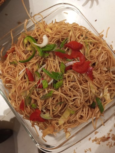 Delicious Chilli Garlic Noodles prepared by COOX