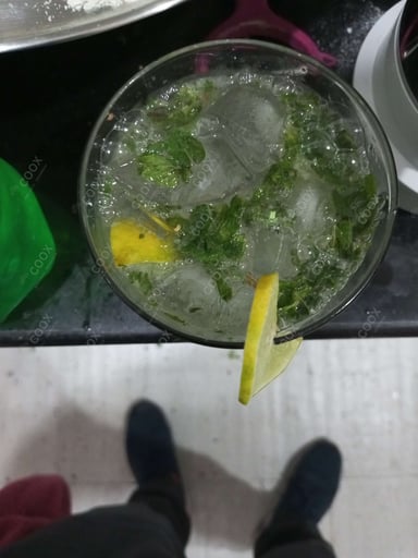 Delicious Virgin Mojito prepared by COOX