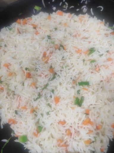 Delicious Veg Fried Rice prepared by COOX