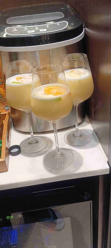 Delicious Pinacolada prepared by COOX