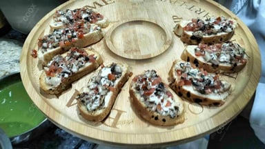 Delicious Tomato Mushroom Bruschetta prepared by COOX