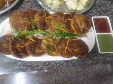 Delicious Aloo Tikki Chaat prepared by COOX