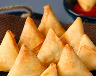 Delicious Mini Samosas prepared by COOX