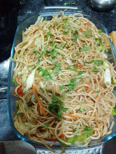 Delicious Veg Hakka Noodles prepared by COOX