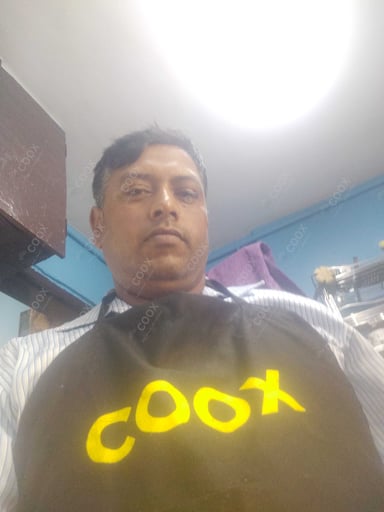 Chef from COOX at bookings. Professional cooks chefs at home