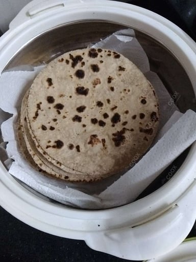 Delicious Tawa Rotis prepared by COOX