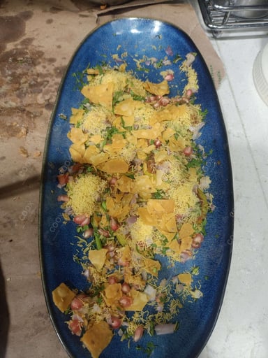 Delicious Palak Patta Chaat prepared by COOX